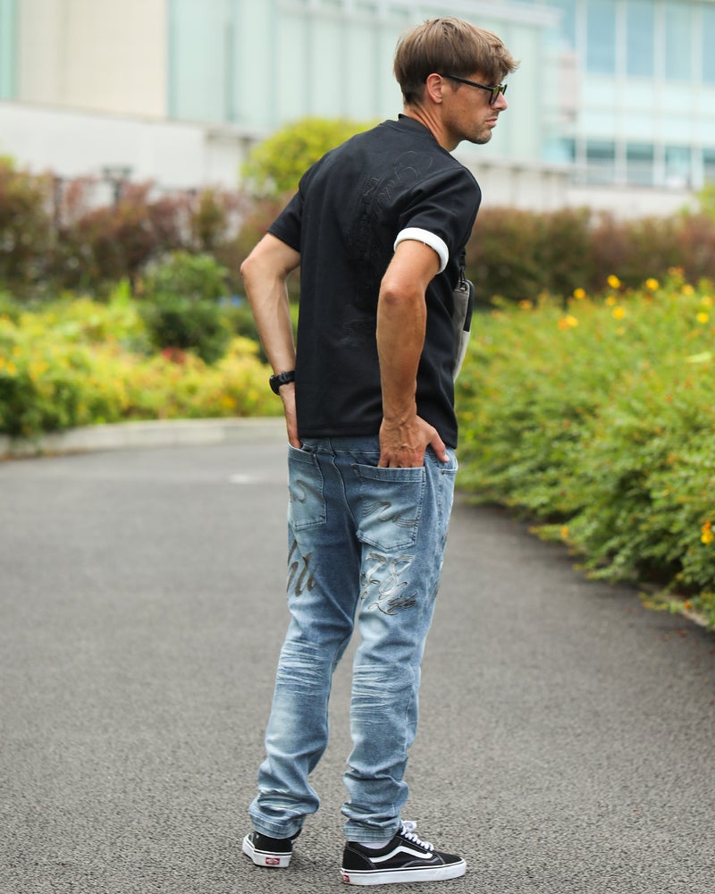 ブリーチ：183cm/70kg(Lサイズ着用)