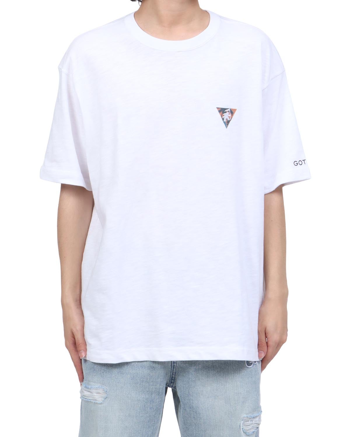 ホワイト：173cm63kg(Lサイズ着用)