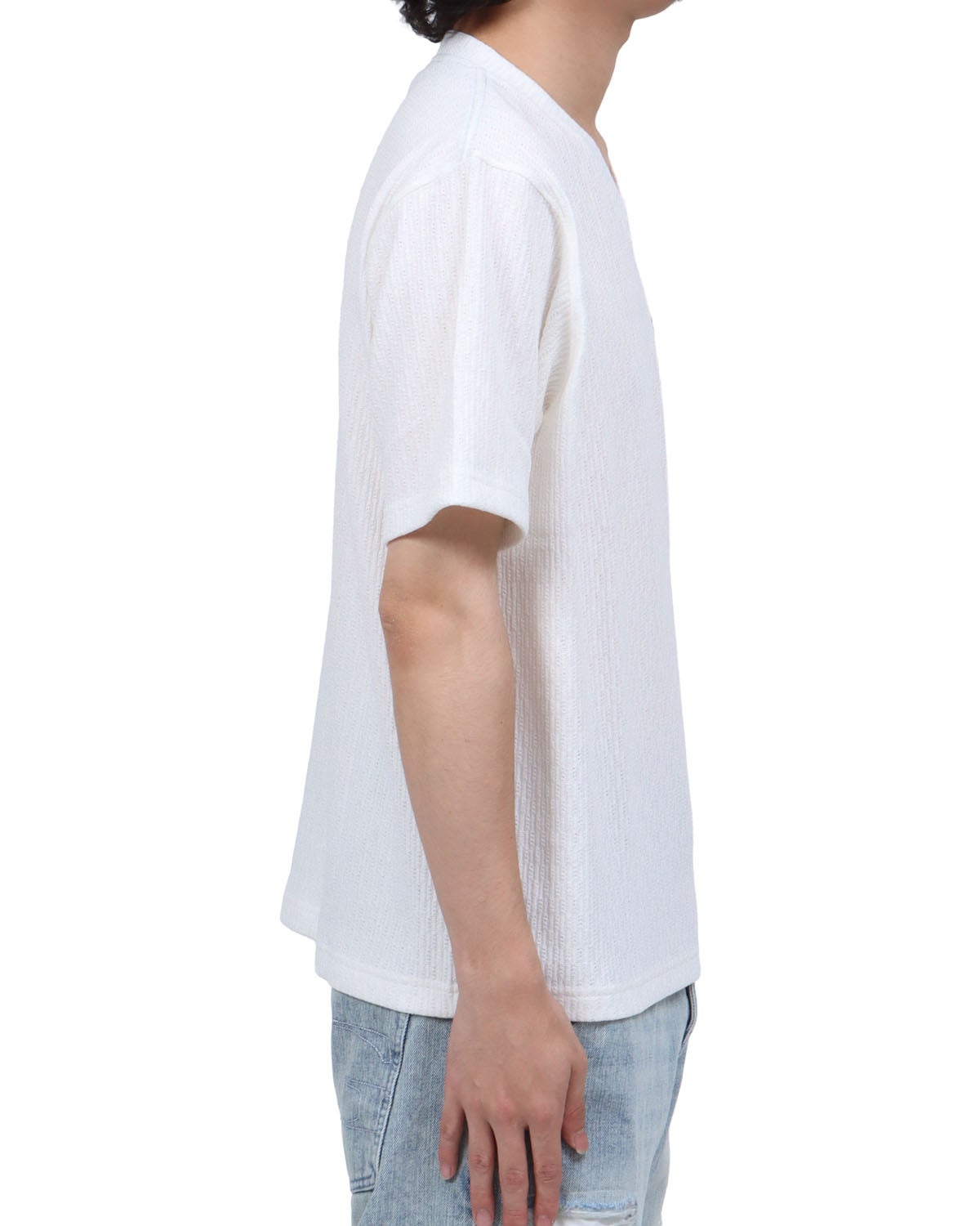 ホワイト：173cm63kg(Lサイズ着用)