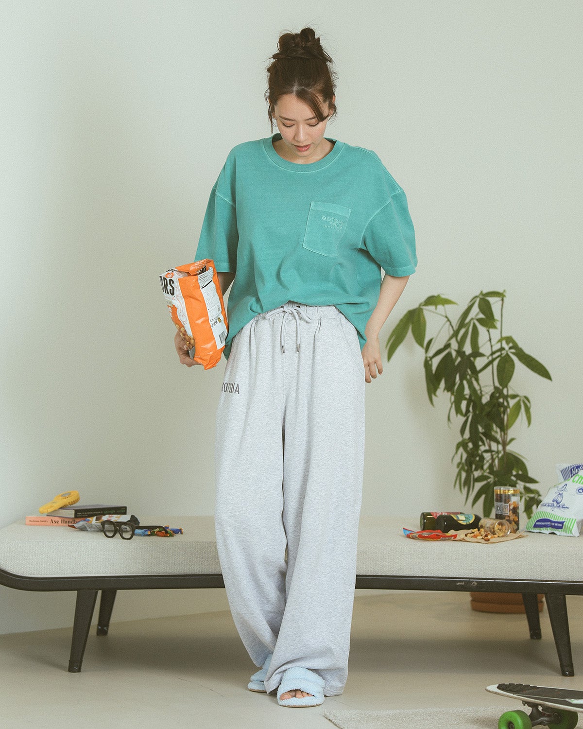 アップルグリーン：172cm(XLサイズ着用)