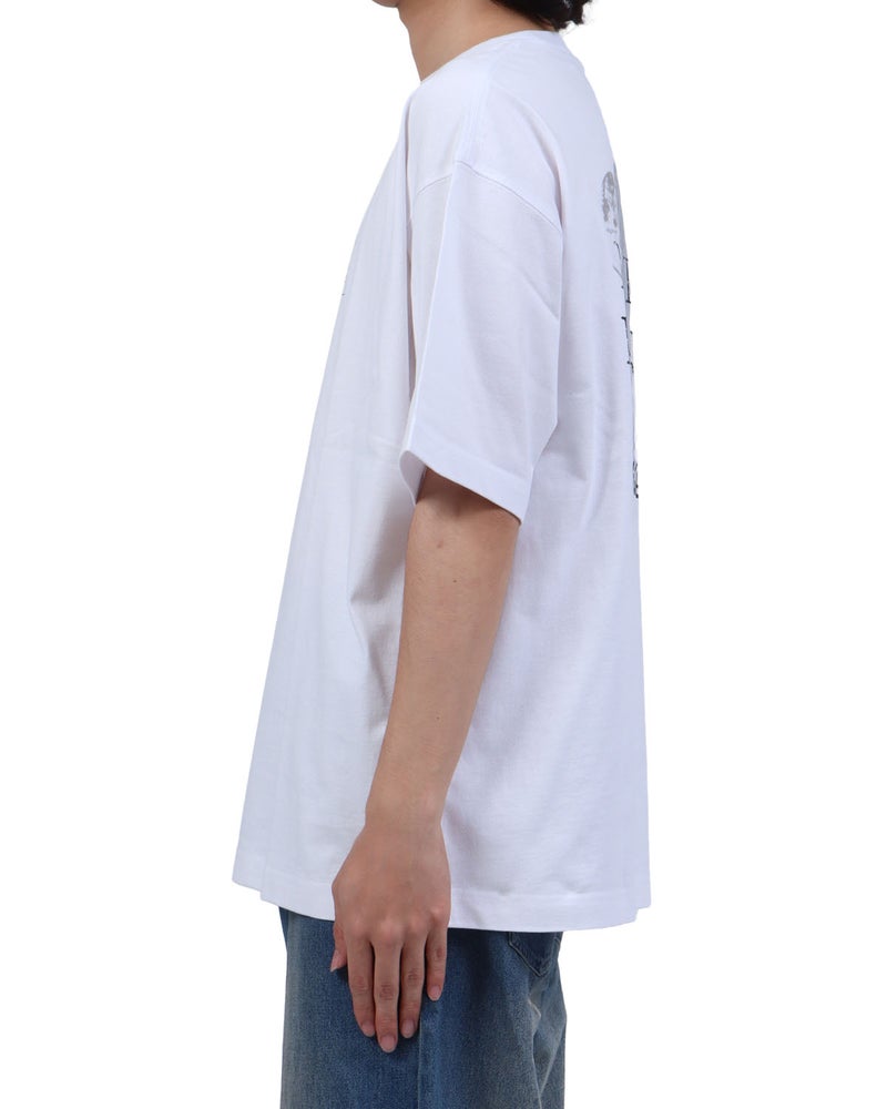 ホワイト：173cm63kg(Lサイズ着用)