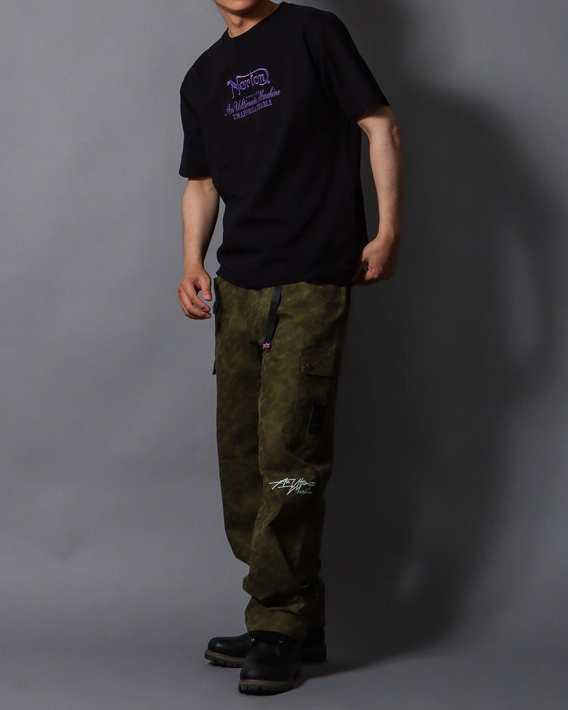 カーキ：178cm/75kg(Lサイズ着用)