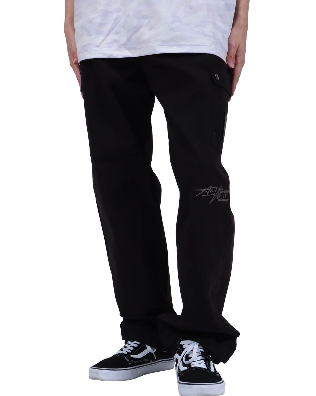 ブラック：173cm63kg(Lサイズ着用)