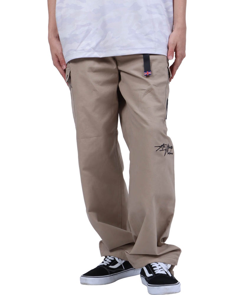 ベージュ：173cm63kg(Lサイズ着用)