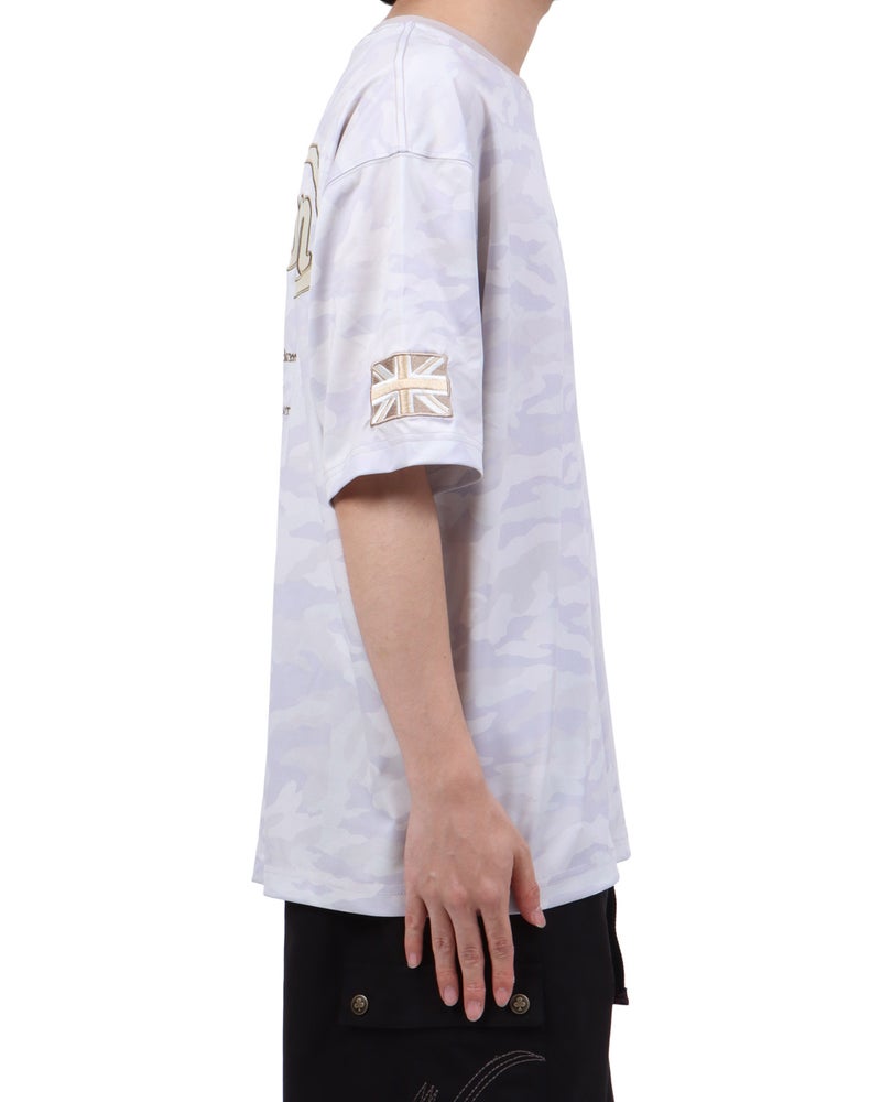 ベージュ：173cm63kg(Lサイズ着用)