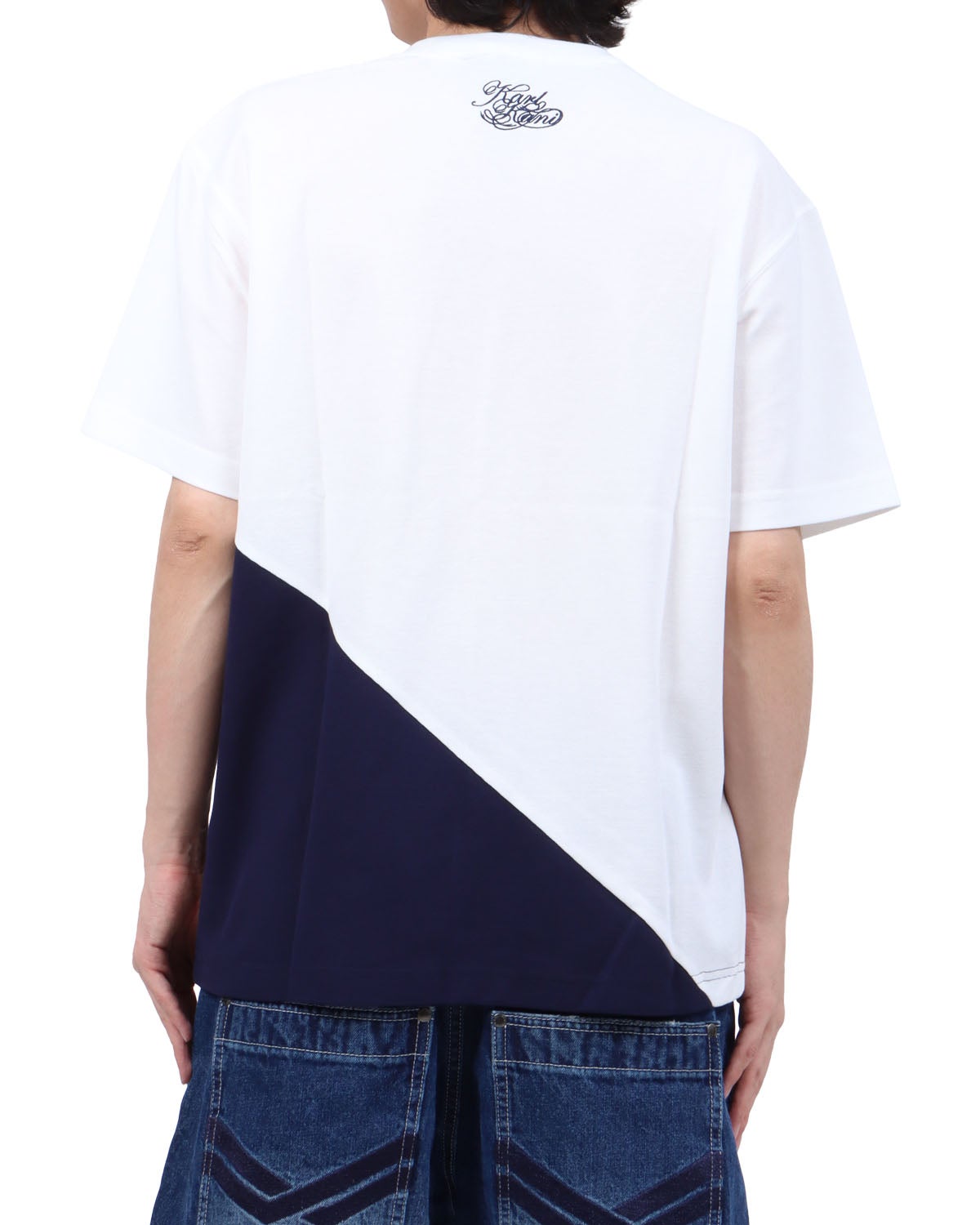 ホワイト：173cm63kg(Lサイズ着用)
