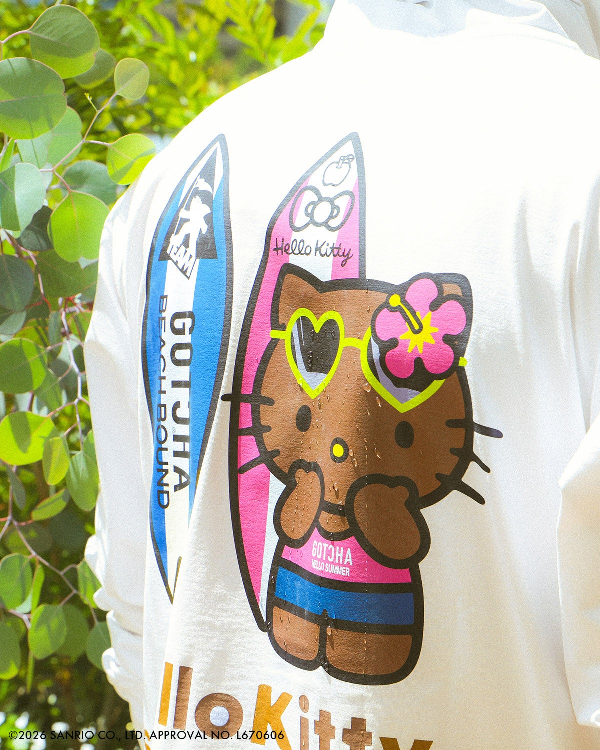 GOTCHA] 日焼け ハローキティ UVカット ハイブリッド ジップパーカー