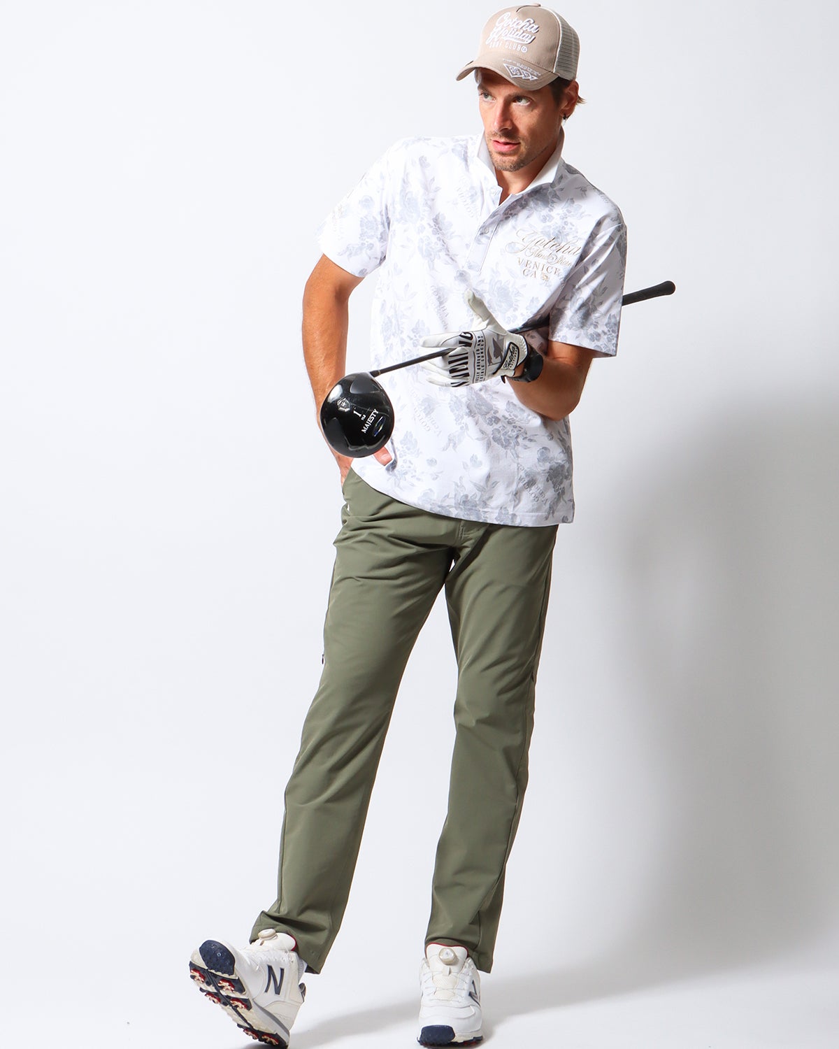ホワイト：183cm/70kg(Lサイズ着用)