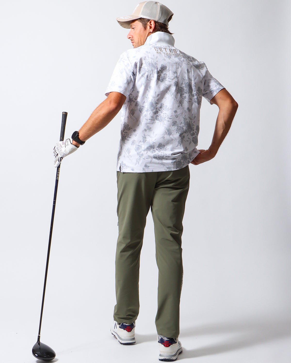 ホワイト：183cm/70kg(Lサイズ着用)