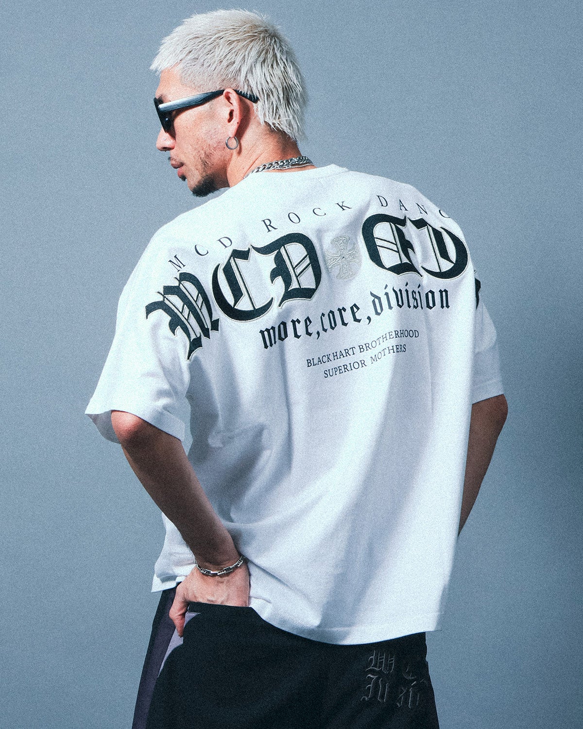 MCD] ビッグシルエット バック刺繍 ロゴ T | PEET ONLINE STORE