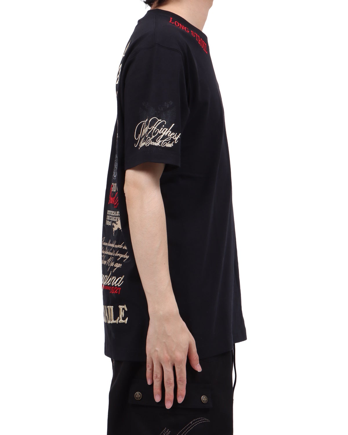 ブラック：173cm63kg(Lサイズ着用)