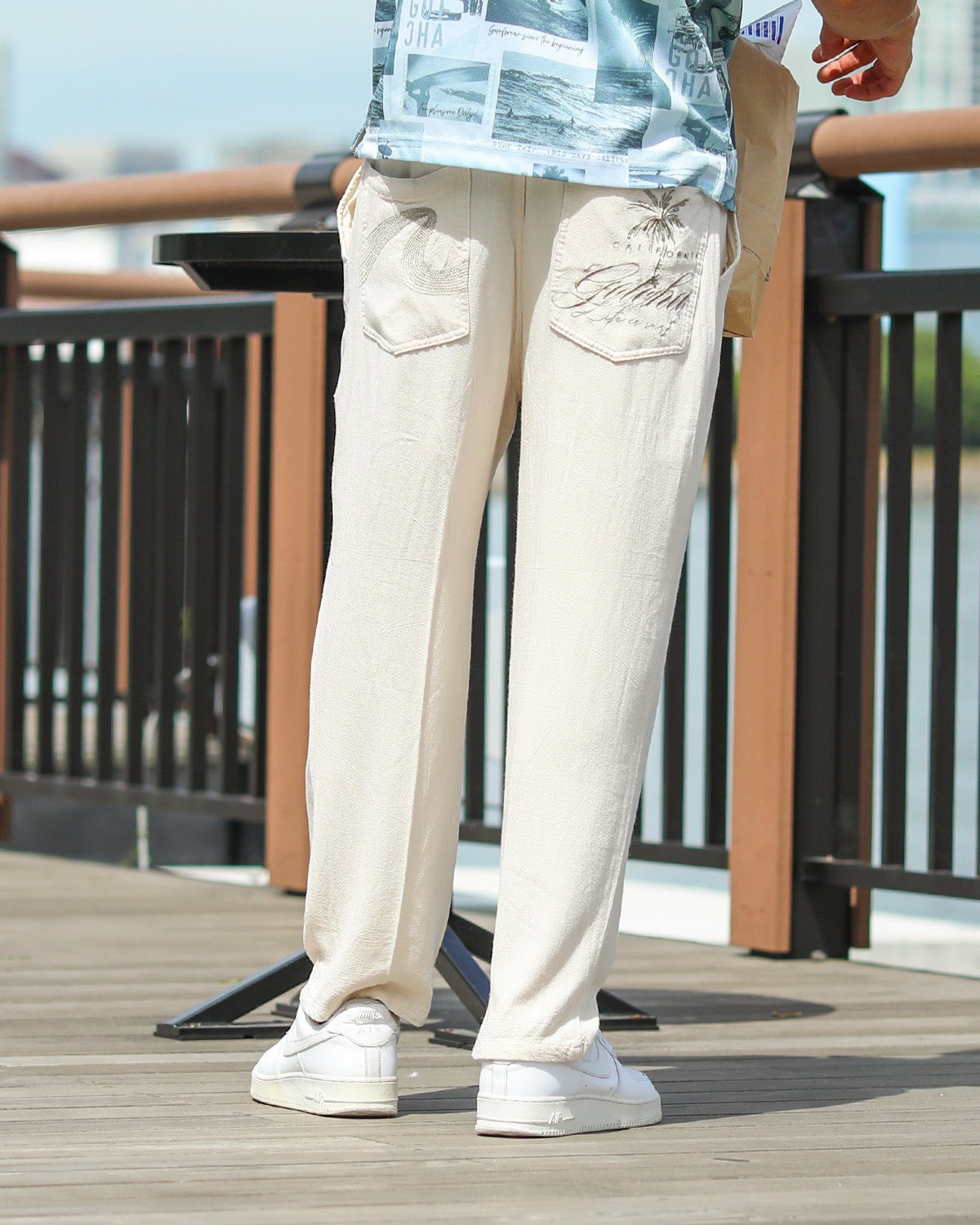 オフホワイト：183cm/70kg(Lサイズ着用)