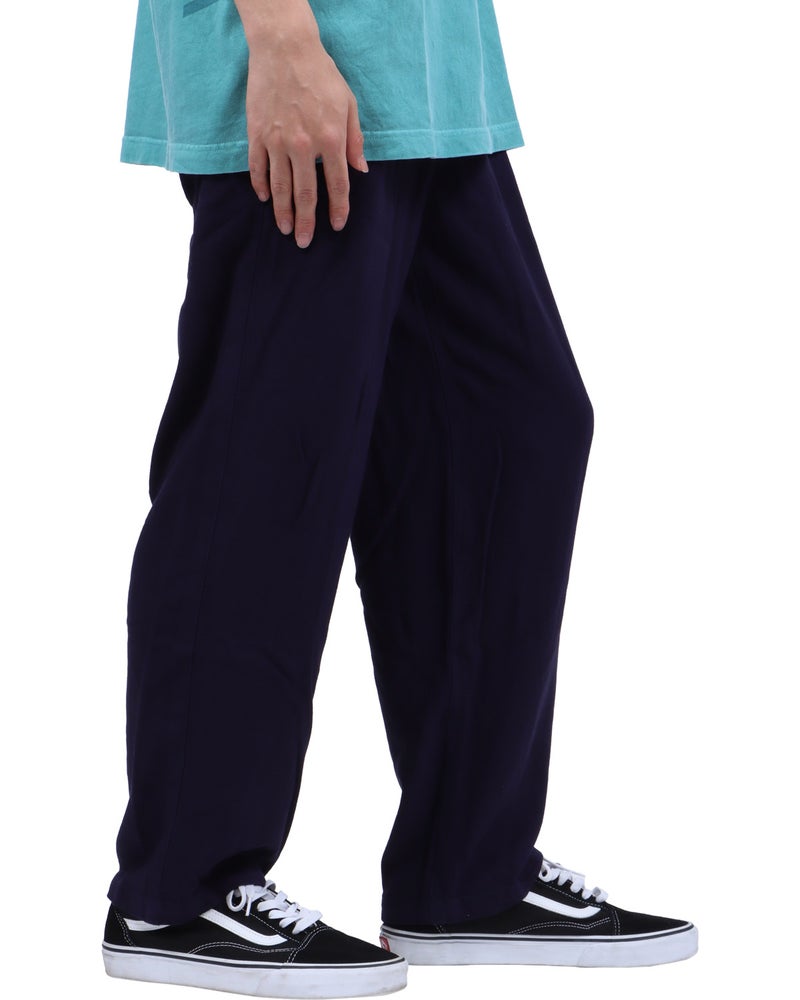 ネイビー：173cm63kg(Mサイズ着用)