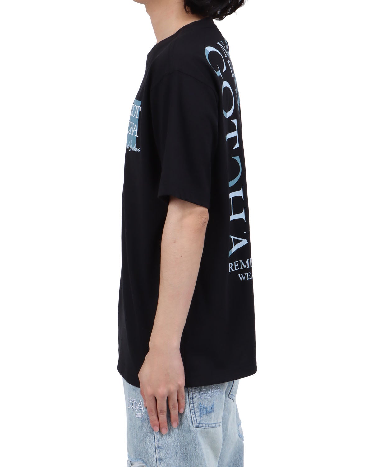 ブラック：173cm63kg(Lサイズ着用)