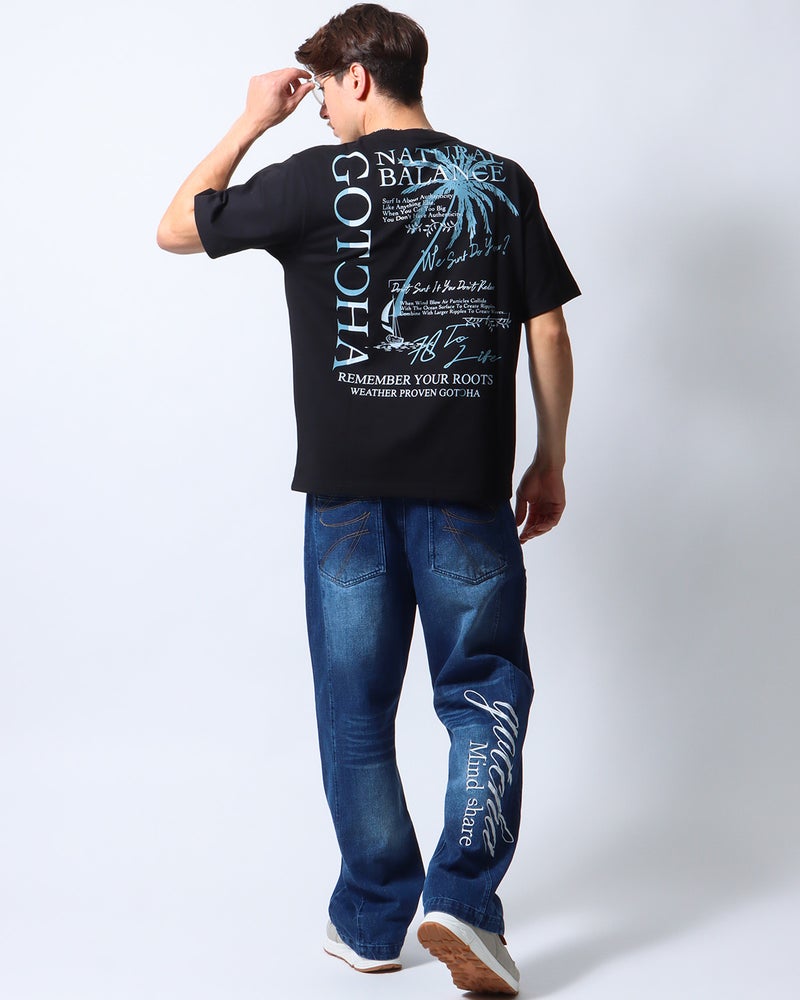 ブラック：180cm/70kg(Lサイズ着用)
