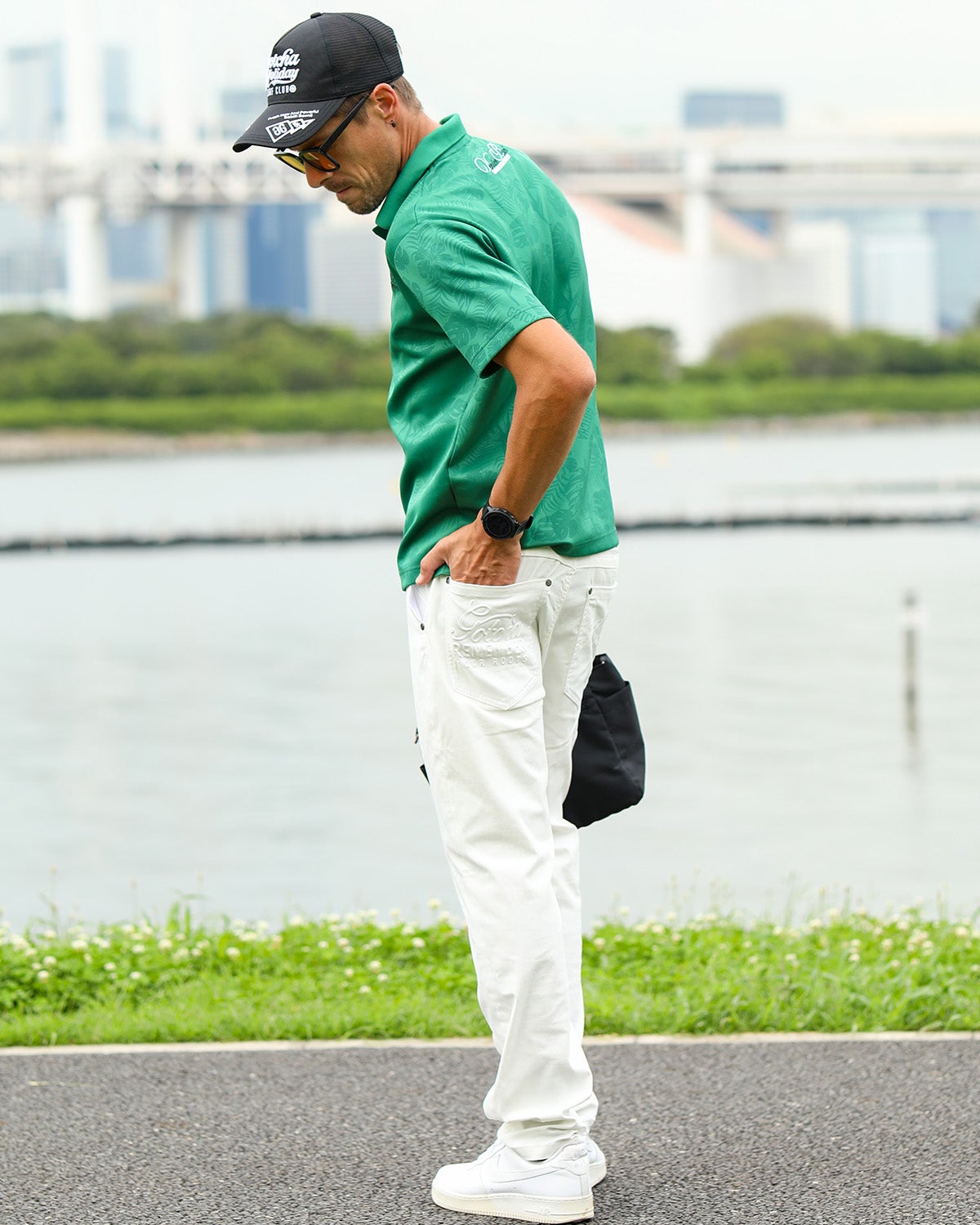 グリーン：183cm/70kg(Lサイズ着用)