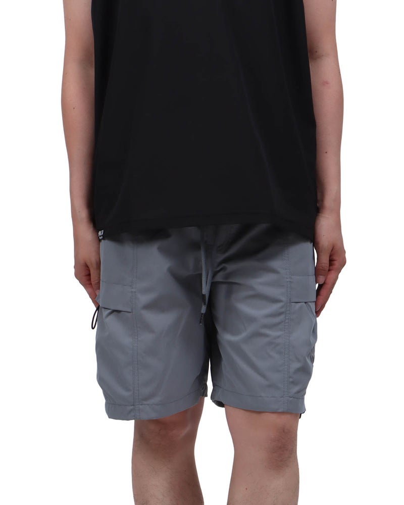 グレー：174cm62kg(Lサイズ着用)