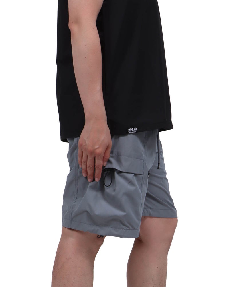 グレー：174cm62kg(Lサイズ着用)
