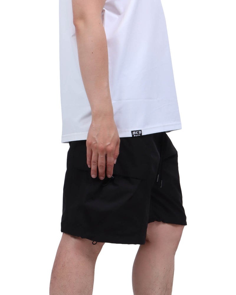 ブラック：174cm62kg(Mサイズ着用)