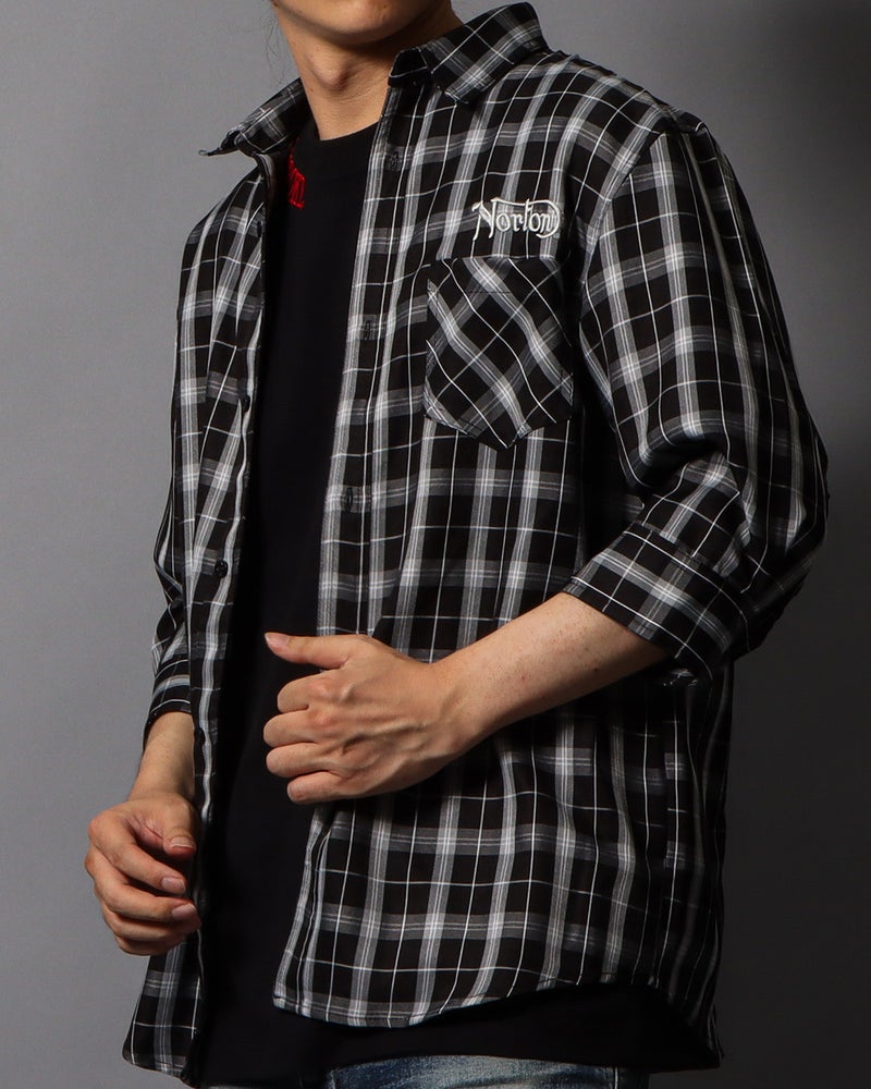 ブラック：178cm/75kg(Lサイズ着用）