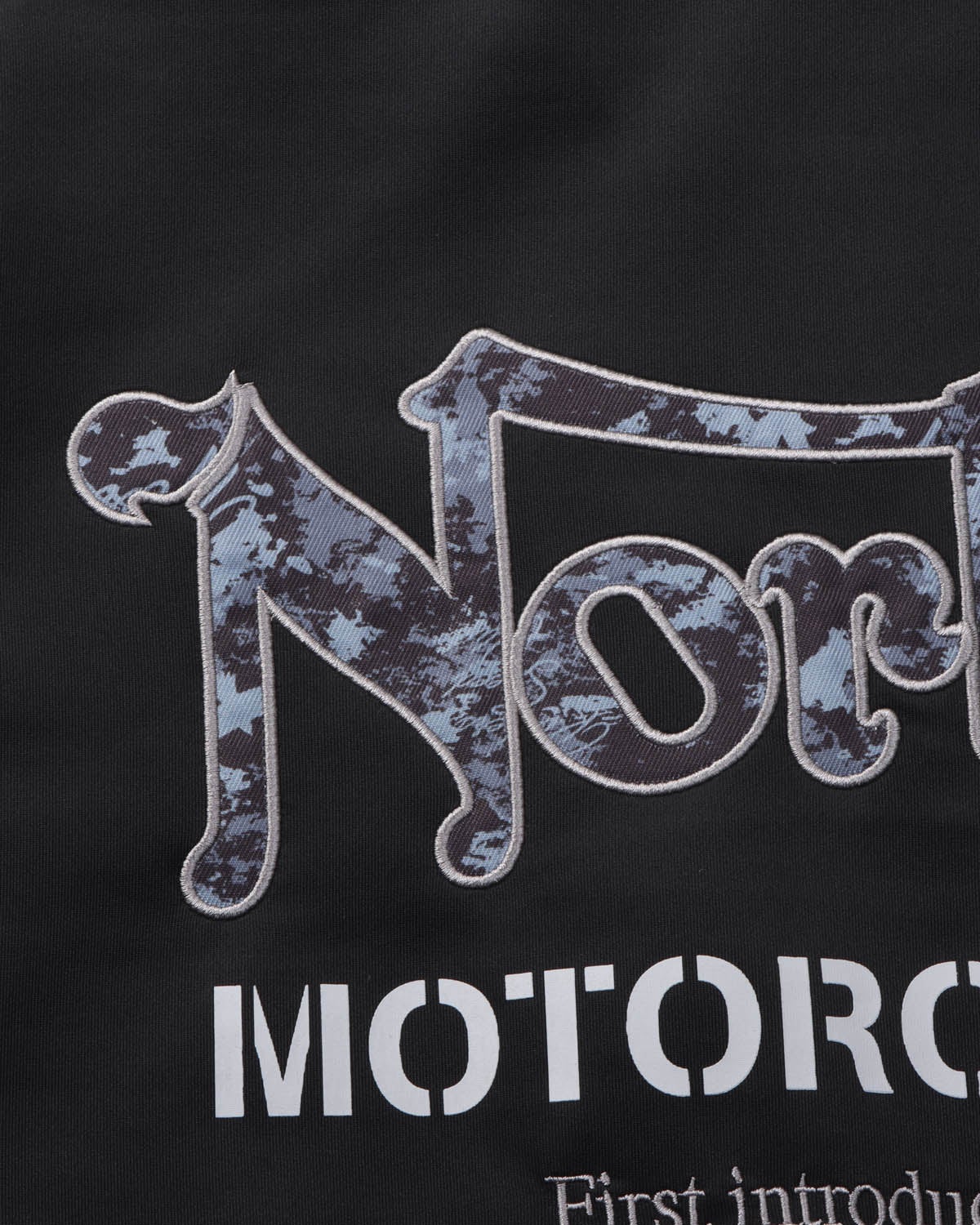 Norton] 6分袖 イーグルカモ テープスムース Wジップ パーカー | PEET