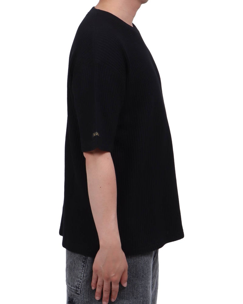 ブラック：174cm62kg(Lサイズ着用)