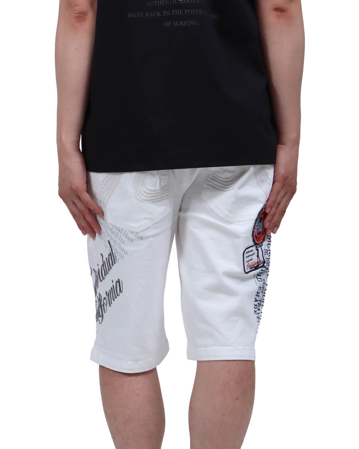 ホワイト：174cm62kg(Mサイズ着用)