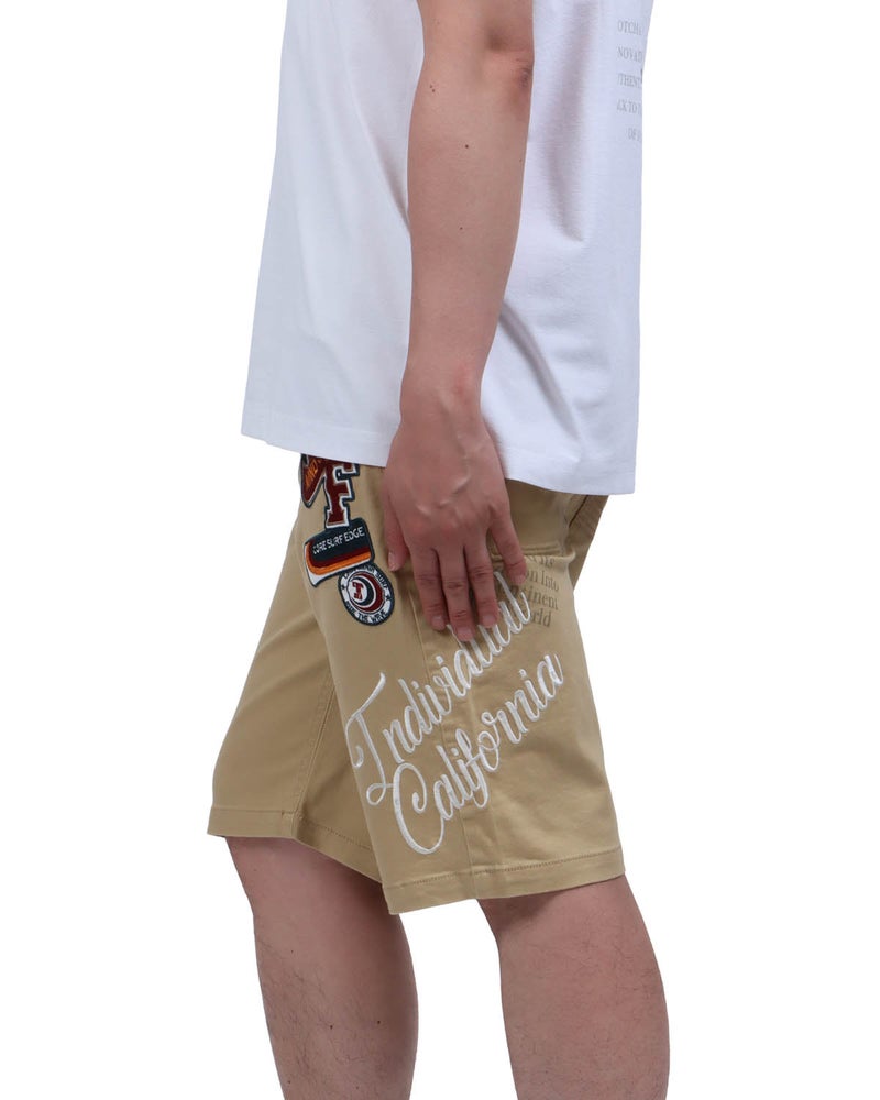 ベージュ：174cm62kg(Lサイズ着用)