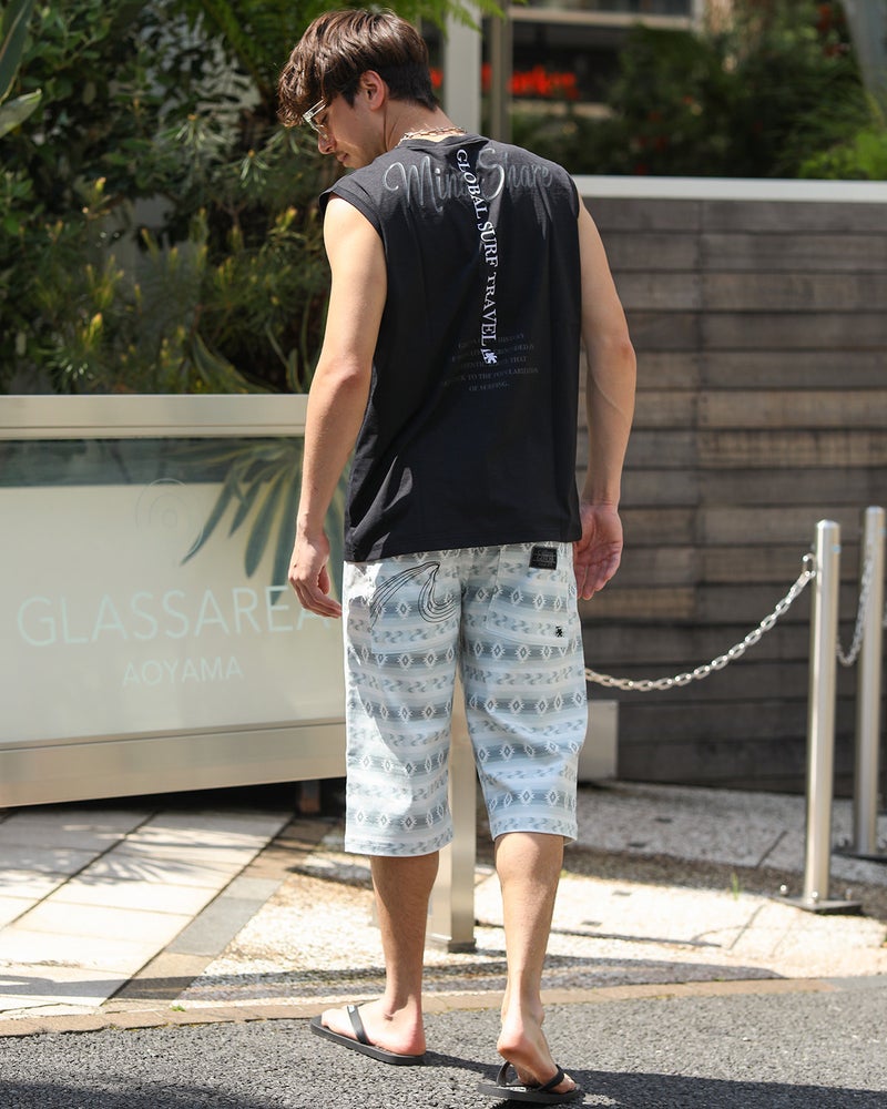 ブラック：180cm/70kg(Lサイズ着用)