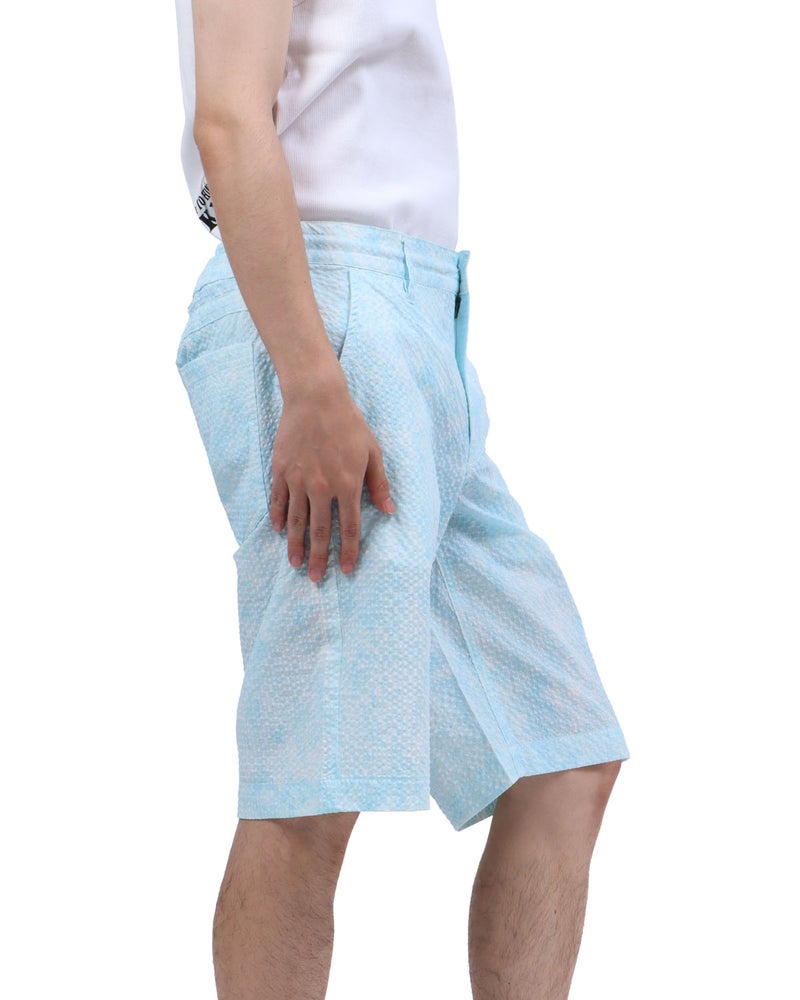 ライトブルー：173cm63kg(Lサイズ着用)