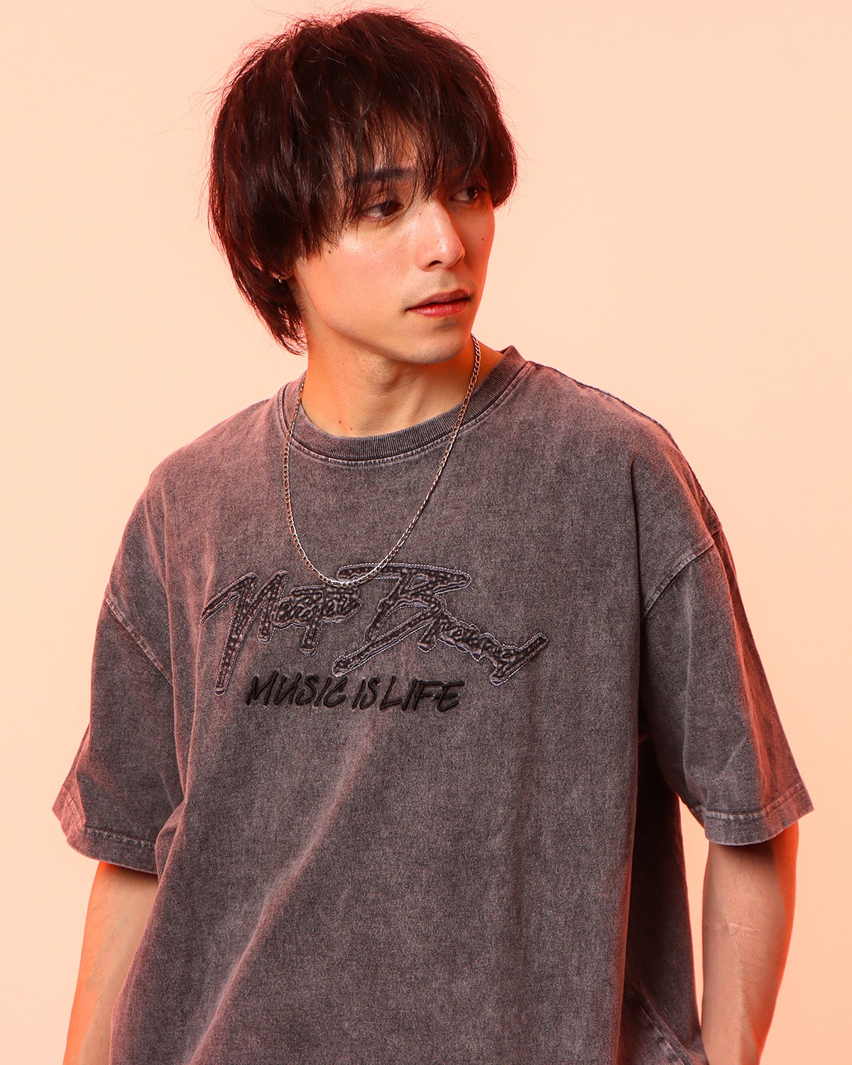 ブラック：175cm(Lサイズ着用)