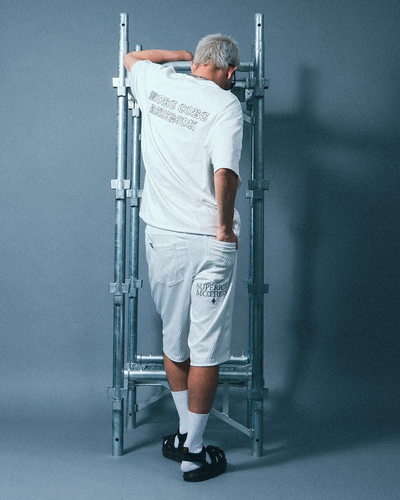 ホワイト：183cm(Lサイズ着用)