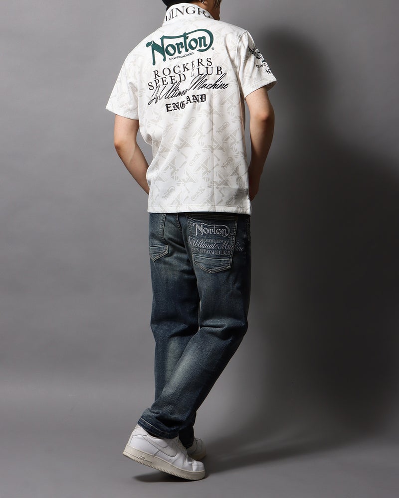 ホワイト：178cm/75kg(Lサイズ着用)