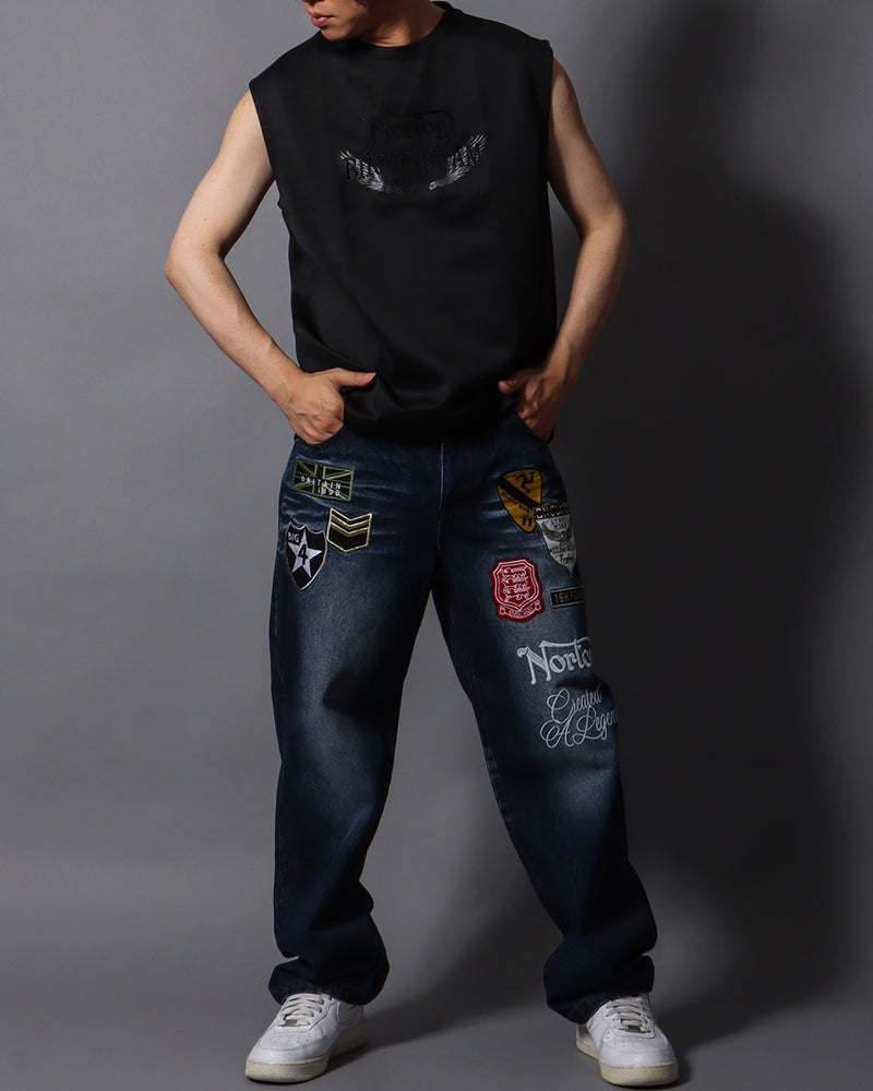 ブラック：178cm/75kg(Lサイズ着用)