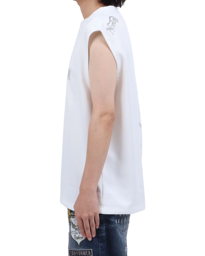 ホワイト：173cm63kg(Lサイズ着用)