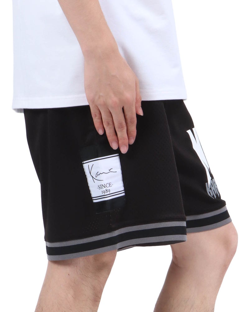 ブラック：173cm63kg(Lサイズ着用)
