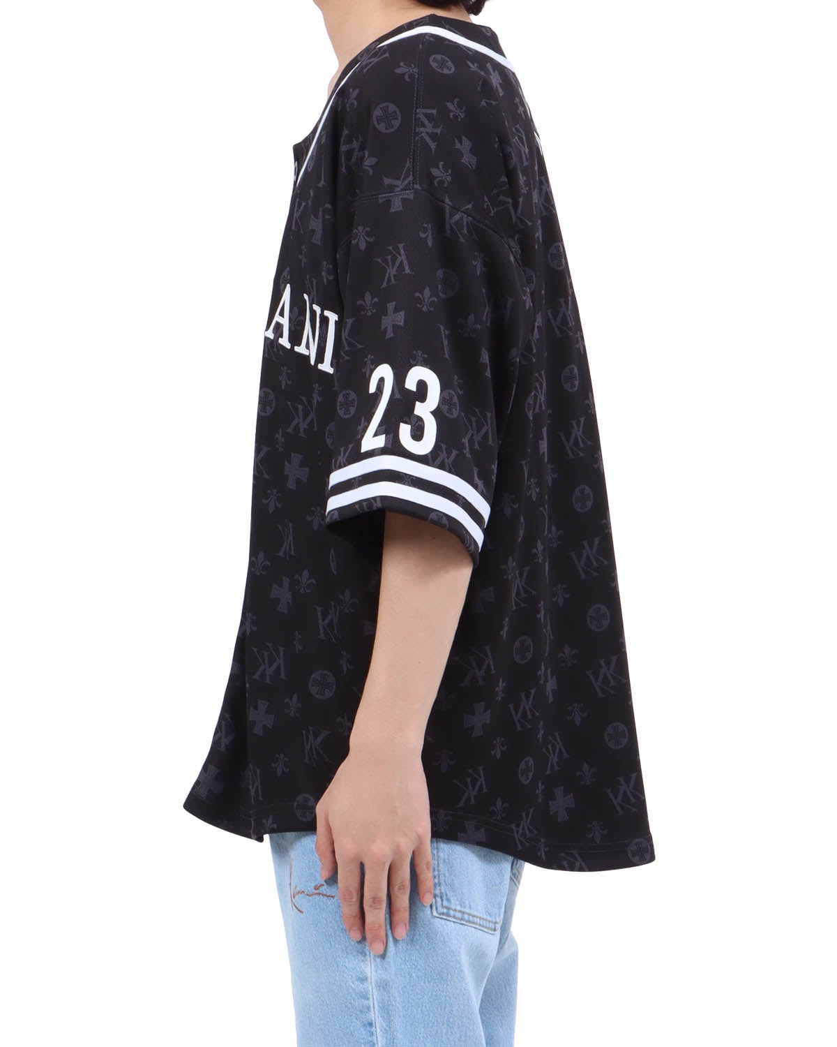 ブラック：173cm63kg(Lサイズ着用)