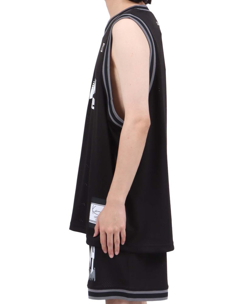 ブラック：173cm63kg(Lサイズ着用)