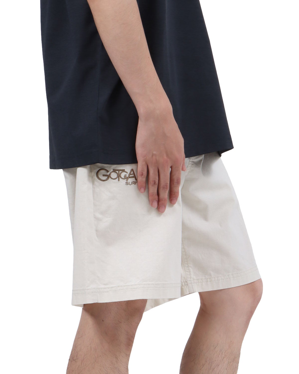 キナリ：173cm63kg(Lサイズ着用)