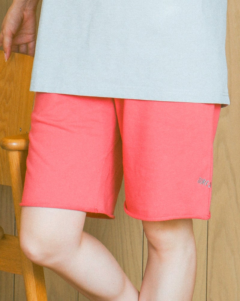 ピンク：172cm(Lサイズ着用)