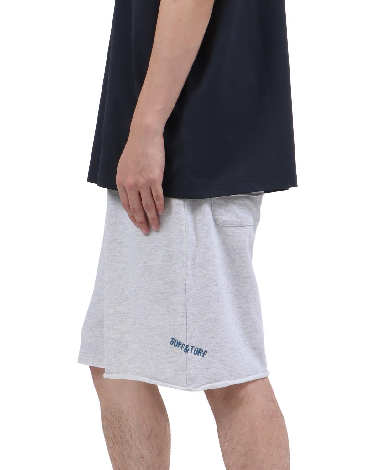 シロモク：173cm63kg(Lサイズ着用)