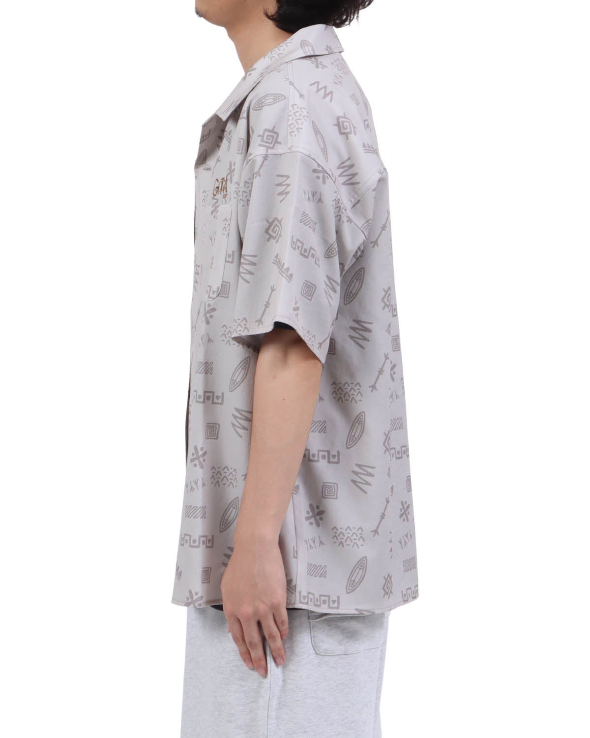 キナリ：173cm63kg(Lサイズ着用)