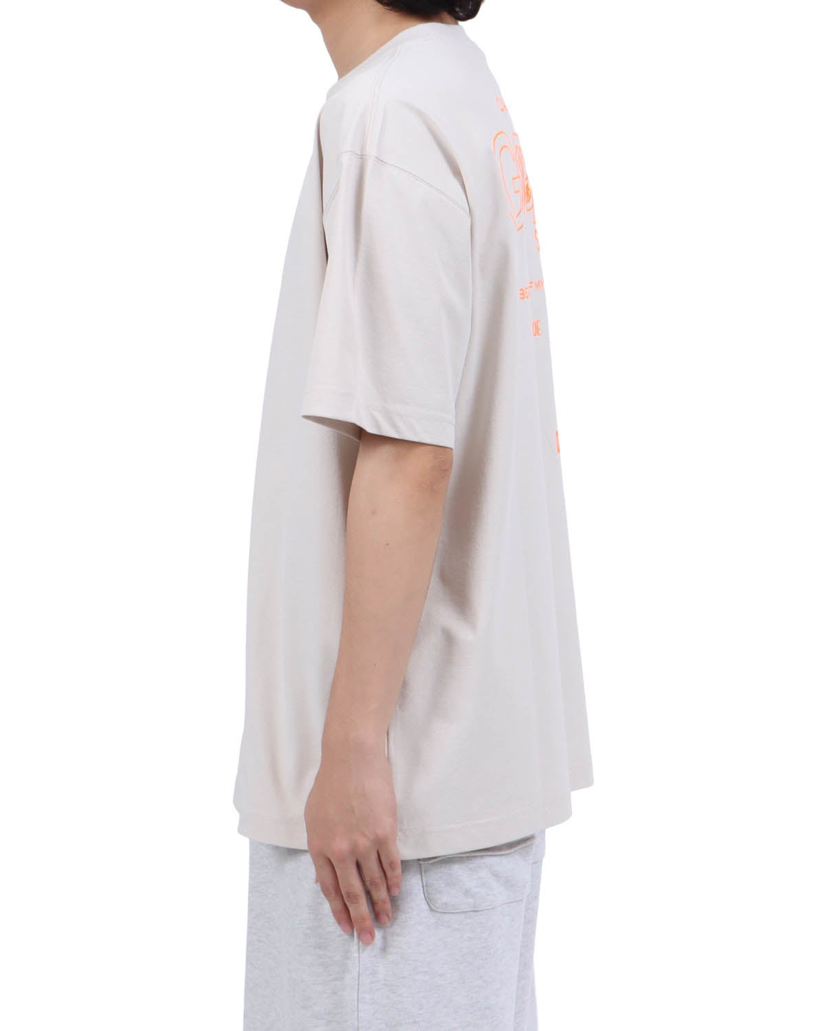 キナリ：173cm63kg(Lサイズ着用)