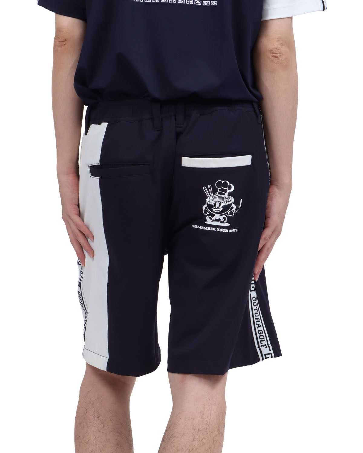 ネイビー：173cm63kg(Mサイズ着用)