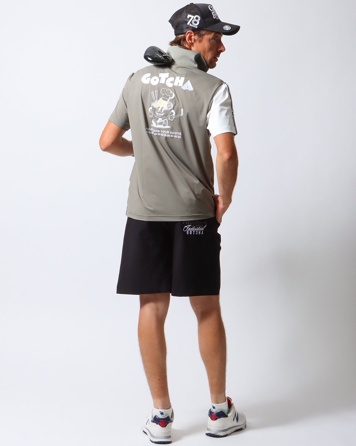 カーキ：183cm/70kg(Lサイズ着用)