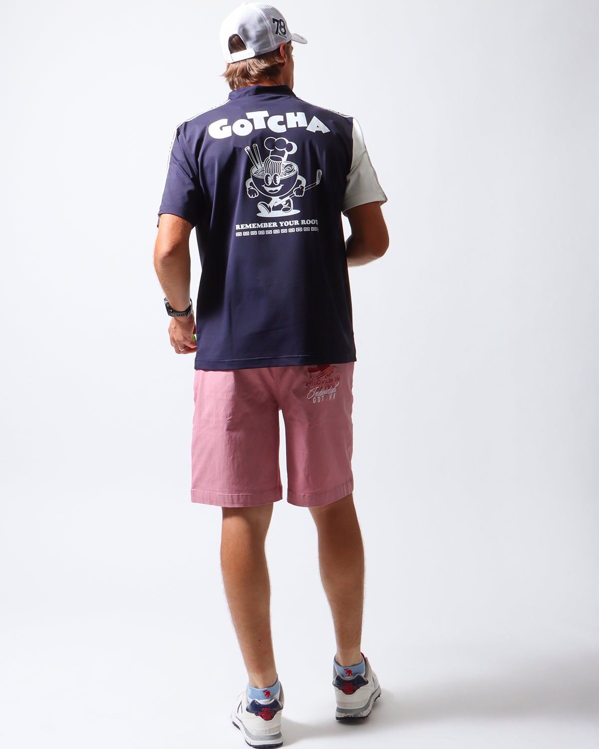 ネイビー：183cm/70kg(Lサイズ着用)