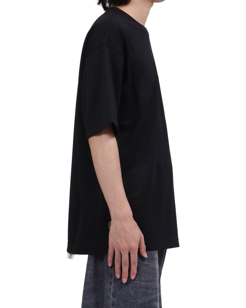 ブラック：173cm63kg(Lサイズ着用)