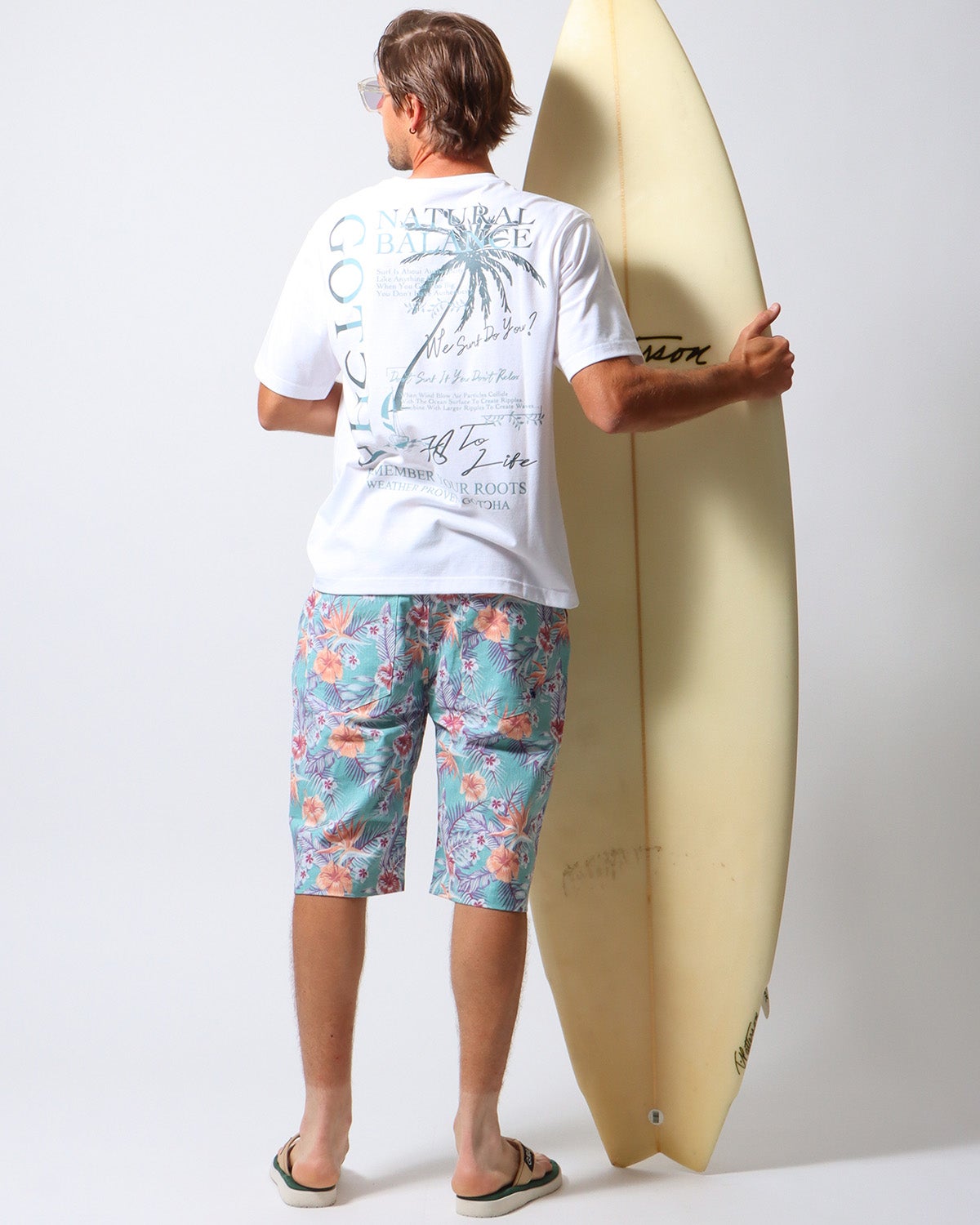 グリーングレー：183cm/70kg(Lサイズ着用)