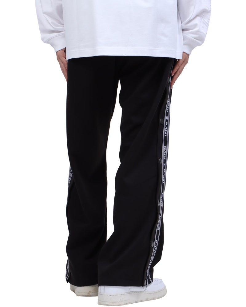 ブラック：173cm63kg(Lサイズ着用)