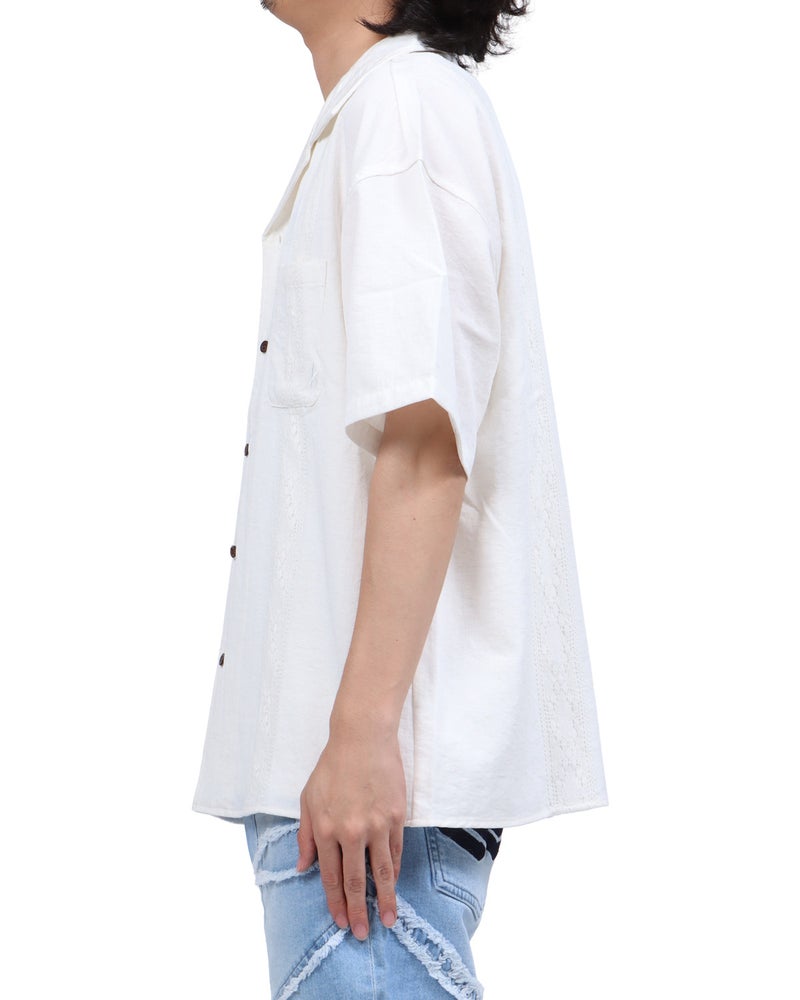 オフホワイト：173cm63kg(Lサイズ着用)